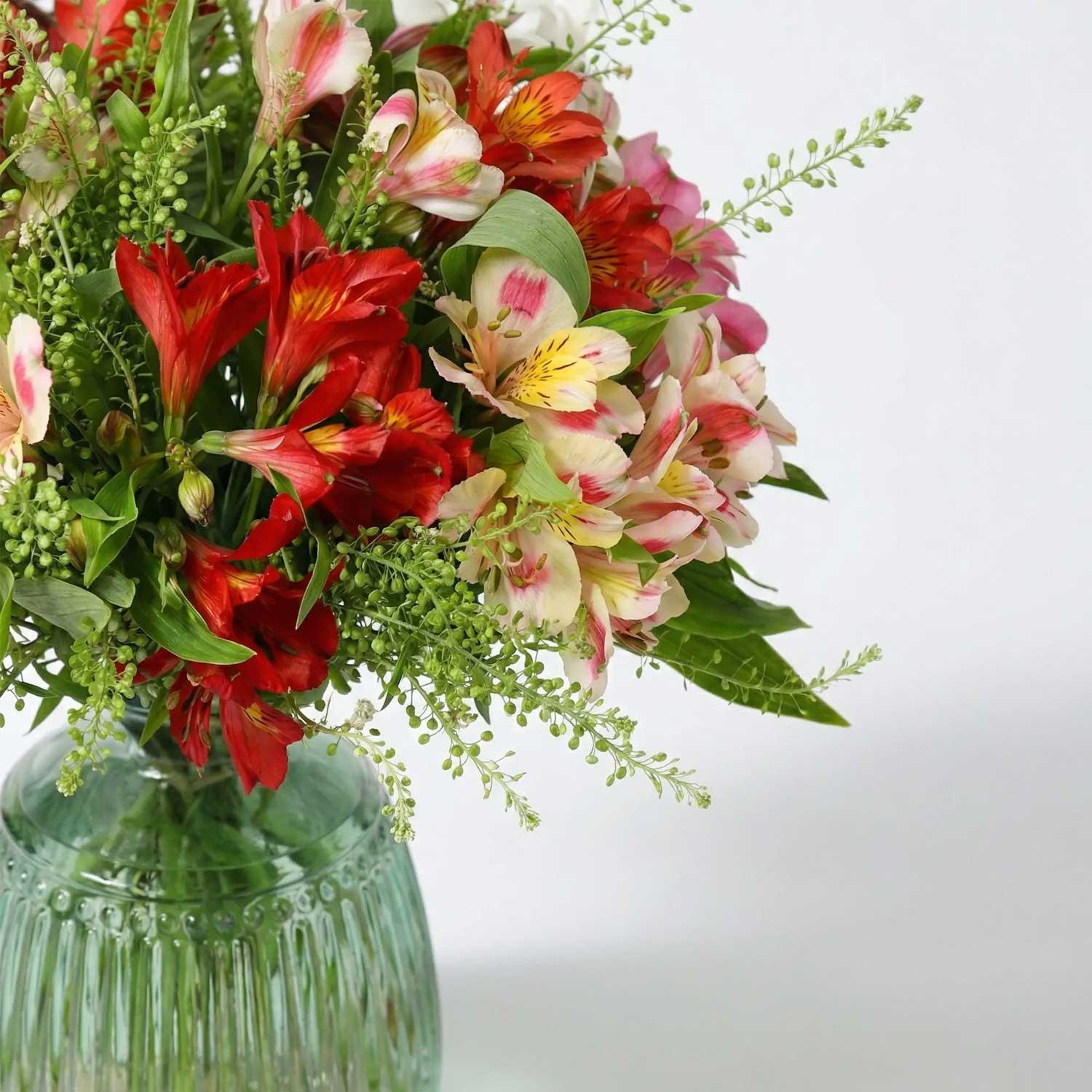 The Tiny Meadow Letterbox Flowers - Image 3